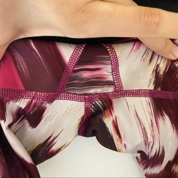 Lululemon Speed Tight IV Size 4 - Picture 8 of 15